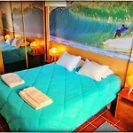 Hostel Supertubos *