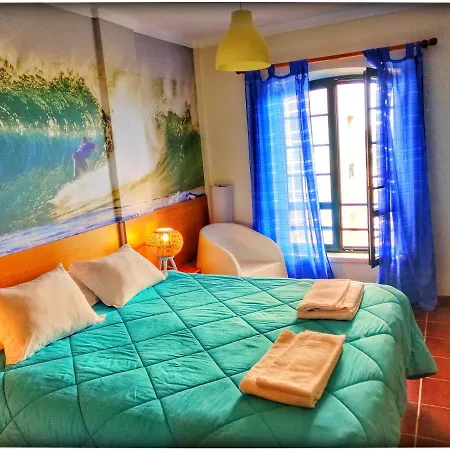 Supertubos Albergue Atouguia Da Baleia