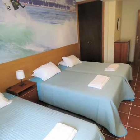 Hostel Supertubos Atouguia Da Baleia