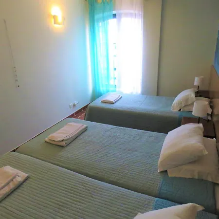 Hostel Supertubos