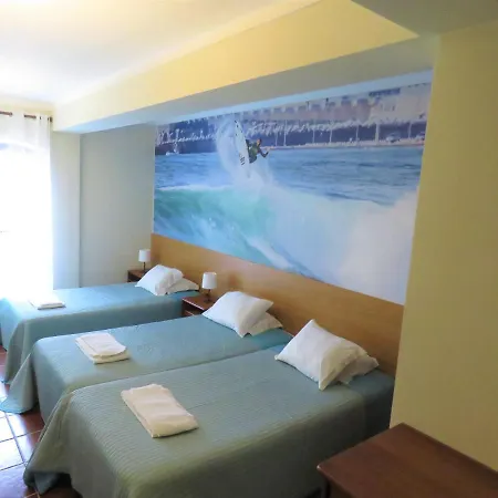 Hostel Supertubos