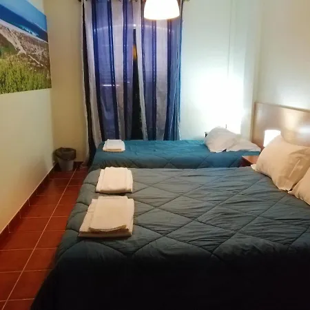 Supertubos Hostel Atouguia Da Baleia