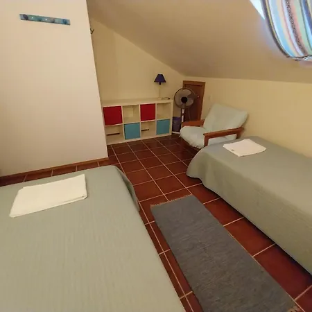 Hostel Supertubos