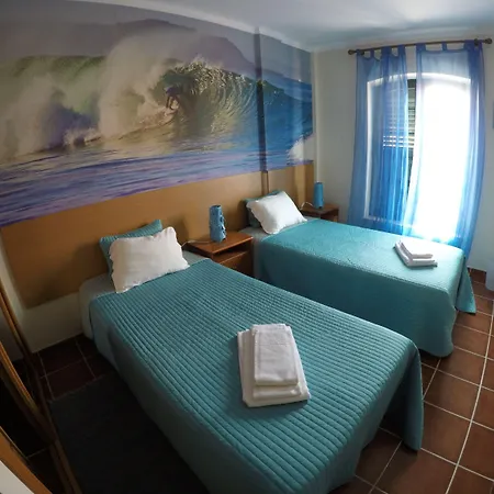 Albergue Supertubos *