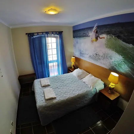 Supertubos Hostel Atouguia Da Baleia