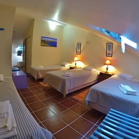 Supertubos Hostel Atouguia Da Baleia