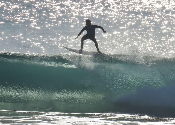 Supertubos Beach Хостел *