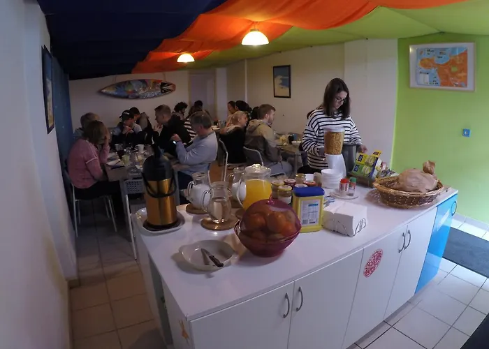 Хостел Supertubos Beach Атогиа-да-Балейя