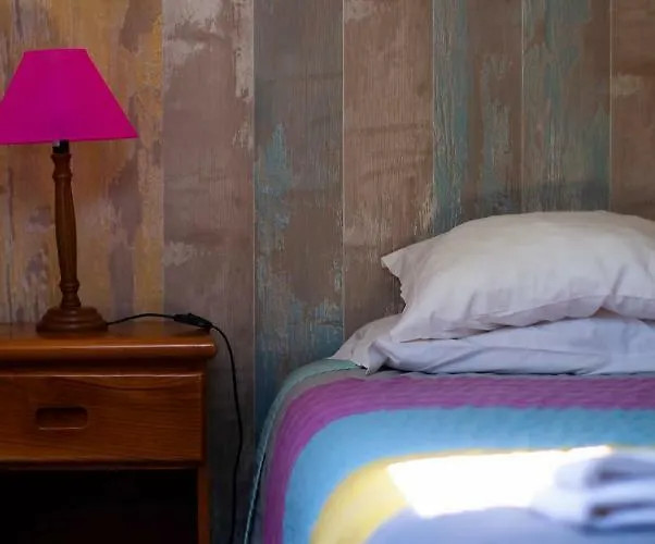 Хостел Supertubos Beach